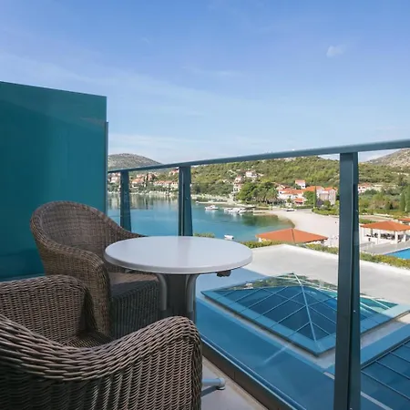 Admiral Grand Hotel 5*