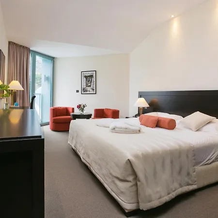 Admiral Grand 5* סלאנו