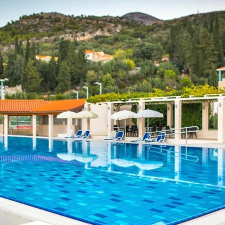 Admiral Grand 5* Slano