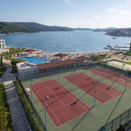 Admiral Grand Hotel 5*