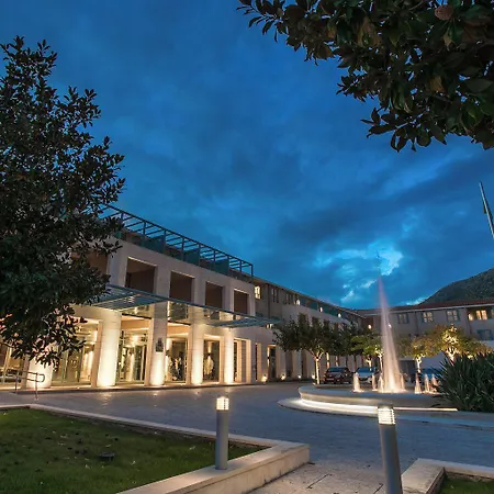 Admiral Grand 5* סלאנו