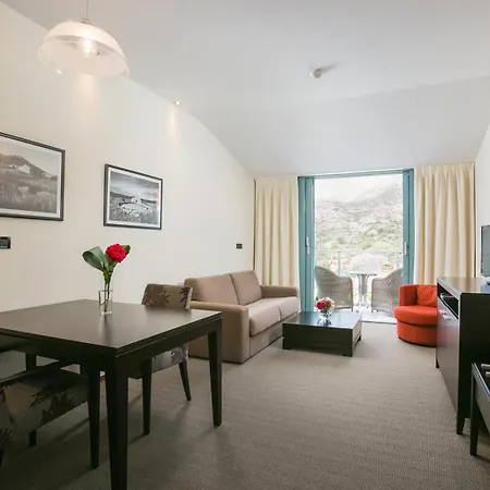 Admiral Grand 5* Slano