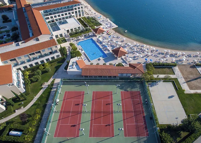 Admiral Grand 5* Slano