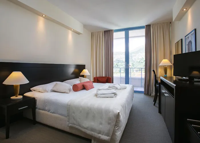 Admiral Grand 5* Slano